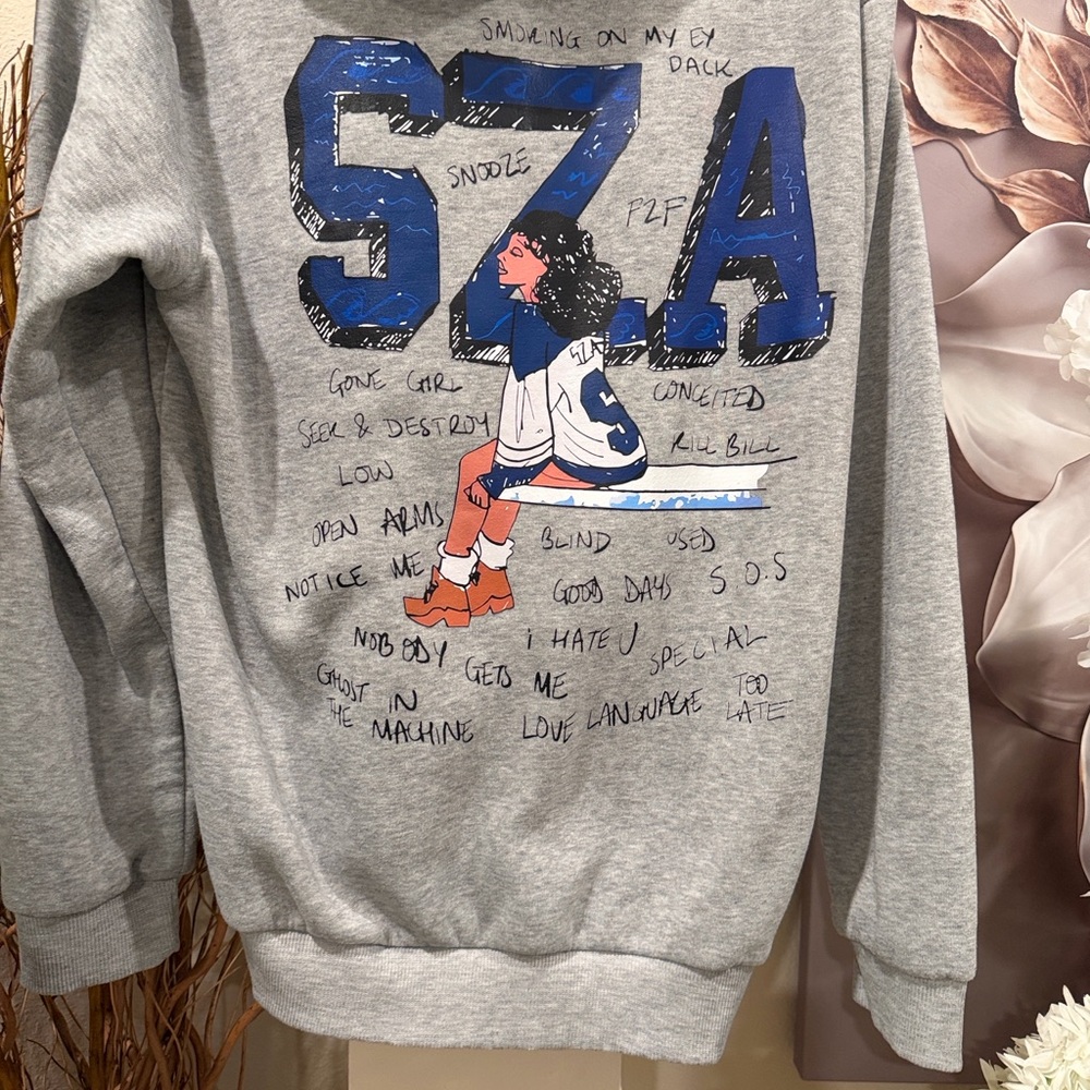 Gray Graphic Hoodie Skirt with SZA Sports Print - Picture 13 of 16